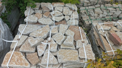 Плитняк гранитный галтованный купить в Озёрах