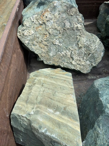 Ландшафтные глыбы зелёные 200-500 килограмм купить в Озёрах