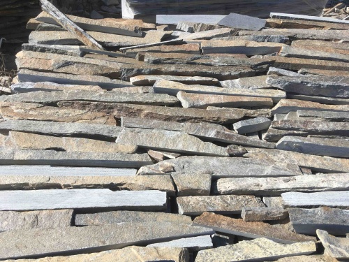 Горбушка златолит мультиколор для облицовки купить в Озёрах