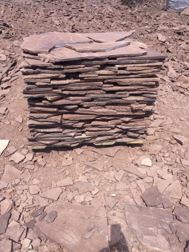 Плитняк лемезит бордовый для цоколя 1,5-2 см купить в Озёрах