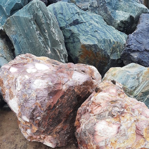 Ландшафтные глыбы красно-фиолетовые 200-1000 килограмм купить в Озёрах