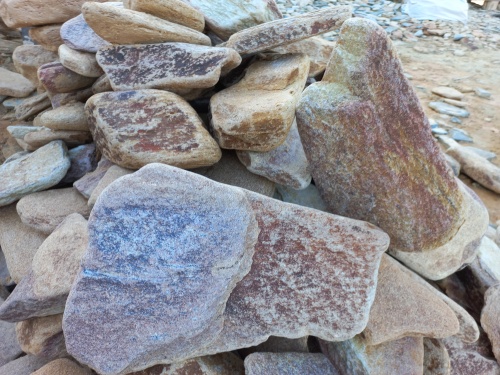 Златолит жёлтый, жёлто-зелёный глыбки и валуны для ланшафтного дизайна купить в Озёрах