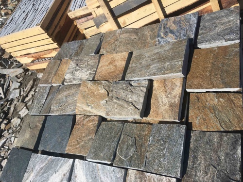 Плитка пилёная златолит Уральский для цоколя, отмостки купить в Озёрах