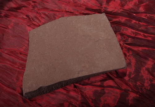 Плитняк лемезит бордовый для цоколя 1,5-2 см купить в Озёрах